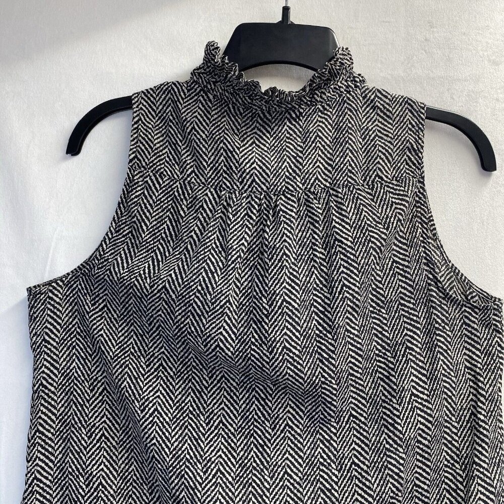 J. Crew Black and White Monochrome Pattern Sleeveless Blouse - Picture 16 of 16